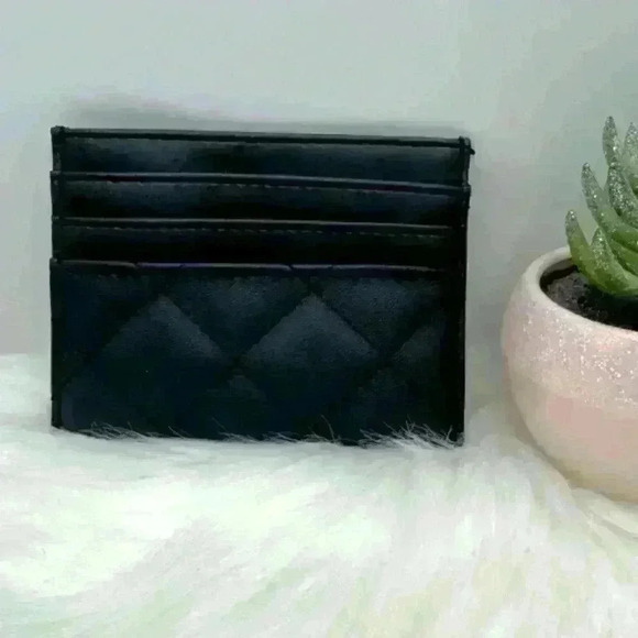 Quilted Black Card Wallet - Picture 2 of 5